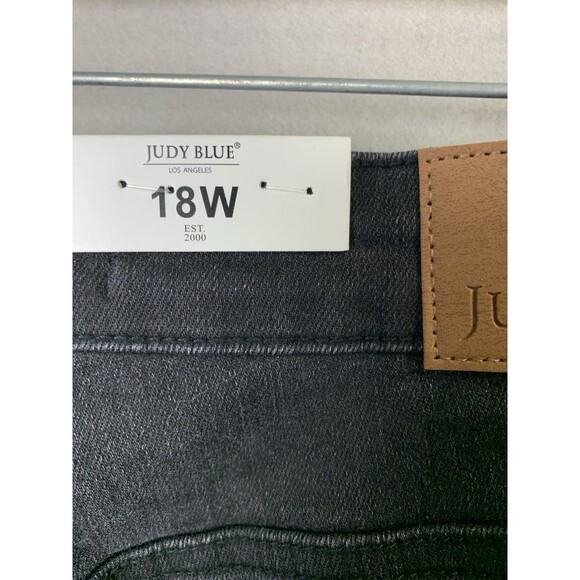 Judy Blue Jeans Womans 18W Black High Waist Rigid Magic Distressed 90's Straight - Picture 6 of 16